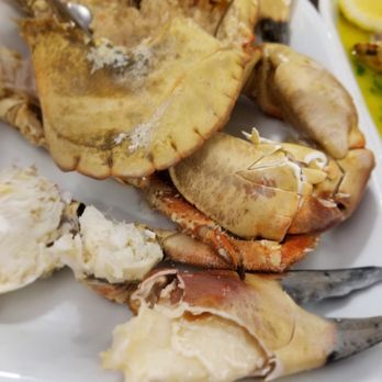 Marisqueira do Lis - big crab with dip - Seafood Near Me - Lisbon, 11 Marisqueira do Lis - big crab with dip - Seafood Near Me - Lisbon, 11