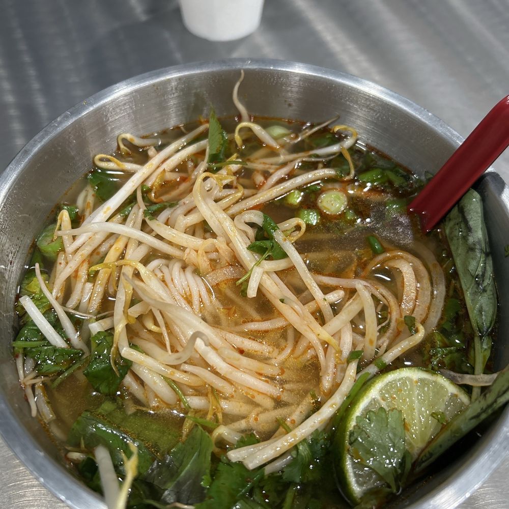 Banh Meee - Bun Bo hue - Vietnamese Near Me - Hartford, Connecticut