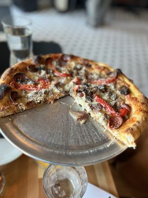 Lyle's Pizzeria by null