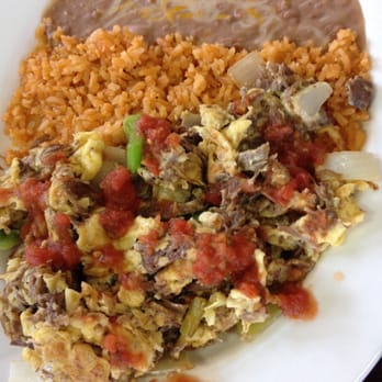 Rey's Little Kitchen - Machaca and eggs w salsa on top - Breakfast & Brunch Near Me - Whittier, California