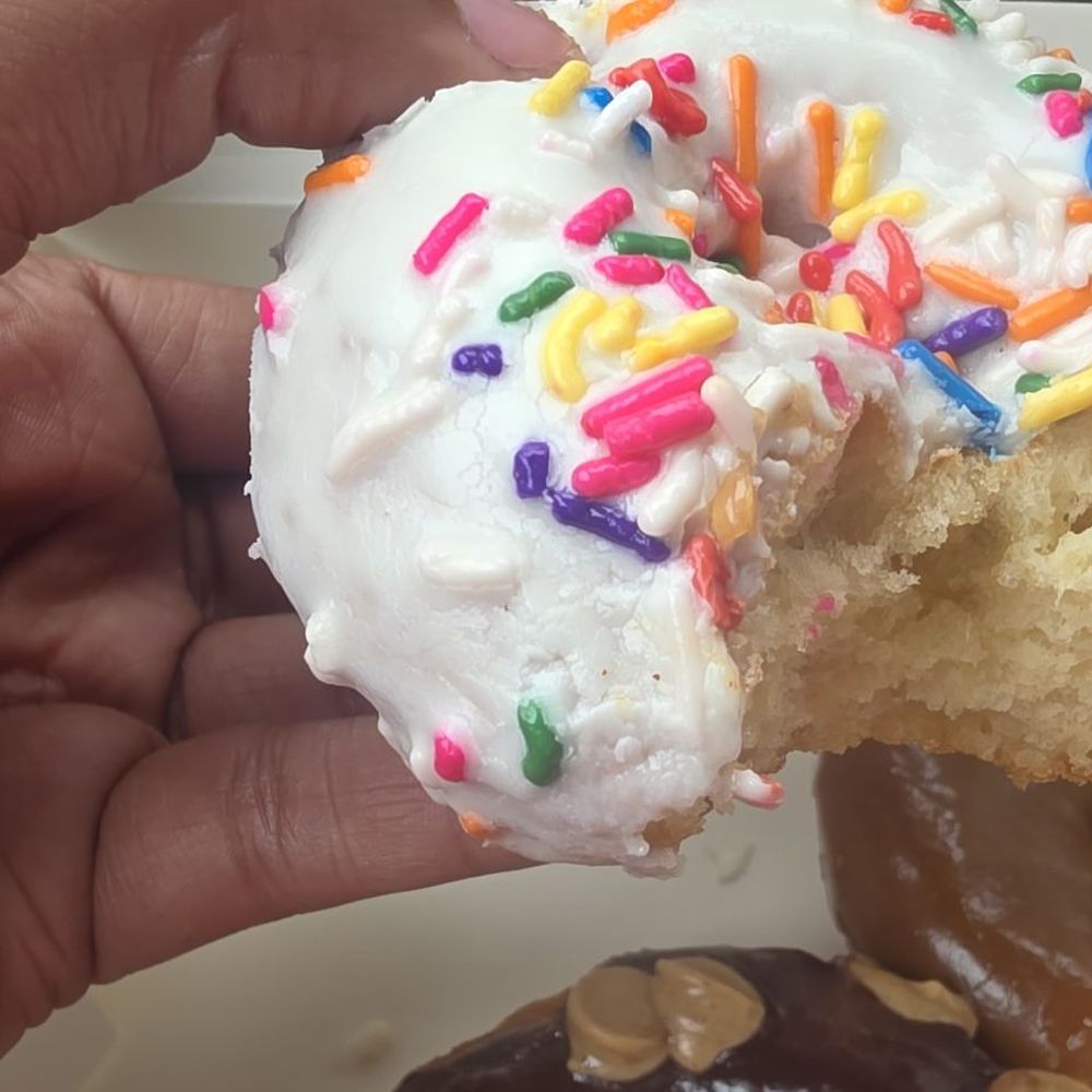 Gonuts Donuts - sprinkles donut (cake donut) - Food Trucks Near Me - Chester, Maryland