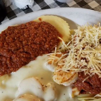 Maggio's Pizza - Oh my god heaven on the plate is this taste of trio The alfredo sauce alone was to die for. - Pizza Near Me - Big Bear Lake, California
