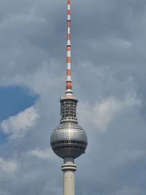 Berlin TV Tower by null