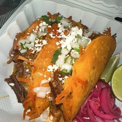 De Leon Foods - Birria Tacos