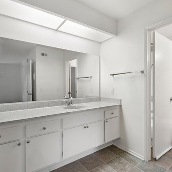Sycamore Park Apartments - Apartments Near Me - Ontario, California Sycamore Park Apartments - Apartments Near Me - Ontario, California