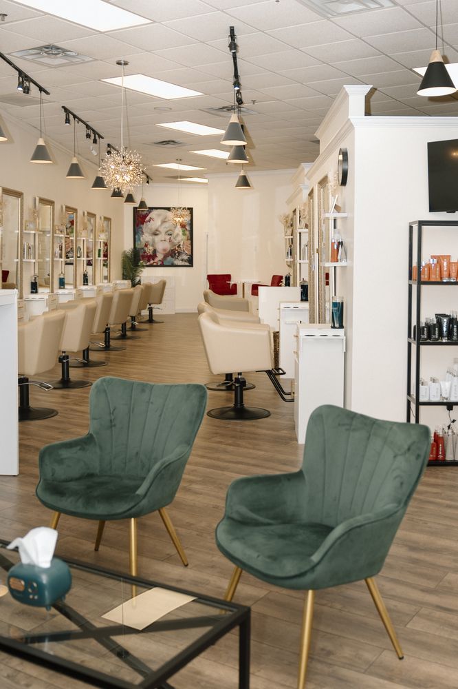 East End Beauty Logo