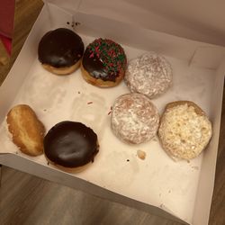 Yum Yum Bake Shop - Delicious!
