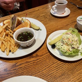 Billy Reeds - Grilled Sourdough Roast Beef and Ortega Chilies, coleslaw side - American Near Me - Palm Springs, California