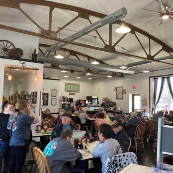 Trish's Red Bird Cafe - people sitting at tables - Breakfast & Brunch Near Me - Dayton, Indiana Trish's Red Bird Cafe - people sitting at tables - Breakfast & Brunch Near Me - Dayton, Indiana