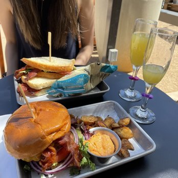 Axis Coffee Bar & Eatery - Kobe bacon burger, bottomless mimosas, BLT - Coffee & Tea Near Me - Madera, California