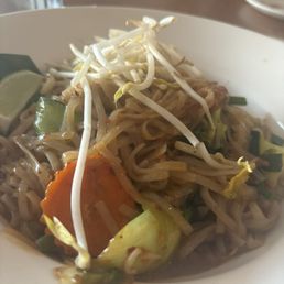 Vegan pad Thai Vegan pad Thai