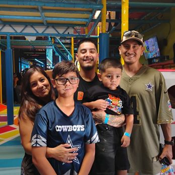 Hide N Seek Adventure Park - Tia uncle cousin Dad and me - Kids Activities Near Me - Bakersfield, California