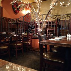 Dino's Ristorante Italiano - There is no Buffet either. They leave it on the menu just to bait people into the restaurant. They haven't had the buffet in a long time.