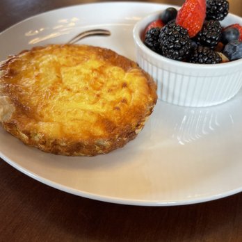 Queens TeaHouse - Quiche Lorraine! Omgggg!!! - Tea Rooms Near Me - Parkland, Florida Queens TeaHouse - Quiche Lorraine! Omgggg!!! - Tea Rooms Near Me - Parkland, Florida