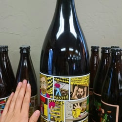 Moonshiners Liquor - Prairie 3rd Anniversary Ale 3 Liter monster bottle (friend's actually rather large hand for scale)