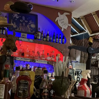 Java Jazz & Soup Nutz - A glimpse of the Bar - Coffee & Tea Near Me - Lahaina, Hawaii Java Jazz & Soup Nutz - A glimpse of the Bar - Coffee & Tea Near Me - Lahaina, Hawaii