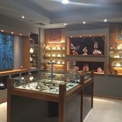 Ambarte - Una tienda muy hermosa llena de color!