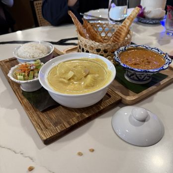 Osha Thai - Yellow Curry - Thai Near Me - San Francisco, California Osha Thai - Yellow Curry - Thai Near Me - San Francisco, California