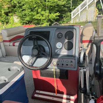 East Bluff Harbor - Boat Repair Near Me - Penn Yan, New York