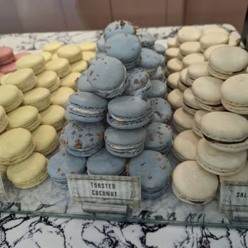 Lady Yum - Macarons Near Me - Seattle, Washington