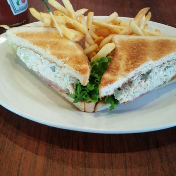 Crazy Otto's Diner Valencia - Superb Chicken salad sandwich. - Breakfast & Brunch Near Me - Valencia, California Crazy Otto's Diner Valencia - Superb Chicken salad sandwich. - Breakfast & Brunch Near Me - Valencia, California