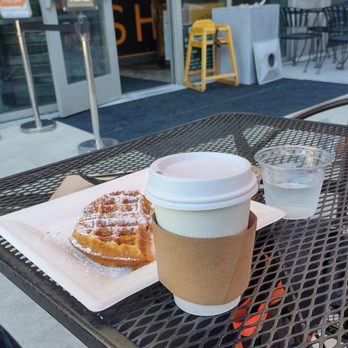 Hash - Belgium Waffle, Coffee, Twenty Bucks with Tip - Breakfast & Brunch Near Me - Los Angeles, California