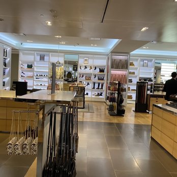 Coach - Outlet Stores Near Me - Clarksburg, Maryland