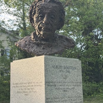Albert Einstein Monument - Einstein bust and pedestal in Princeton - Landmarks & Historical Buildings Near Me - Princeton, New Jersey