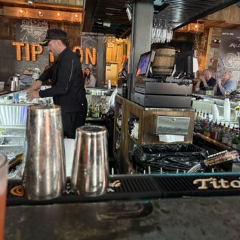 Dierks Bentley's Whiskey Row - Nashville - Bars Near Me - Nashville, Tennessee