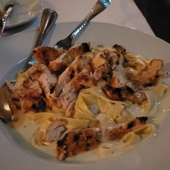Mart Anthony's - Chicken fettuccine - Italian Near Me - Chicago, Illinois