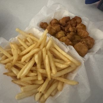 Cajun Crawfish Stop - Cajun/Creole Near Me - Covina, California