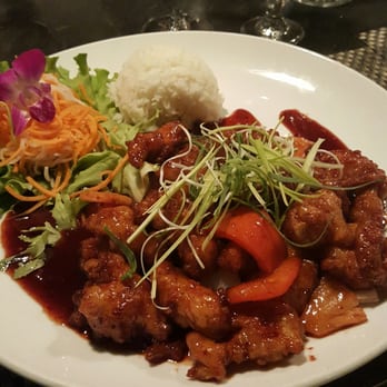 Tamashi - General Tao - Sushi Bars Near Me - Laval, Quebec