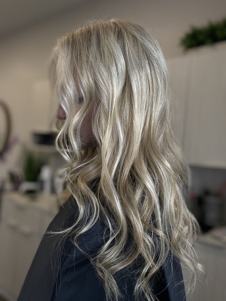 Hair By SamKate Logo
