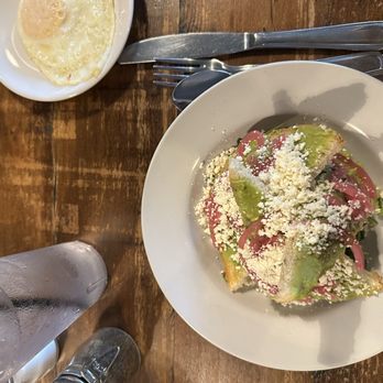 Hearth Cafe - Avocado Toast w/ fried egg - Breakfast & Brunch Near Me - Mansfield, Texas