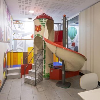McDonald's - Fast Food Near Me - Kulmbach, BY
