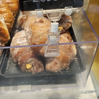 Forns del Pí - YES, they have XUXOS!!! - Bakeries Near Me - Barcelona, B Forns del Pí - YES, they have XUXOS!!! - Bakeries Near Me - Barcelona, B