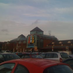 Surrey Quays Shopping Centre