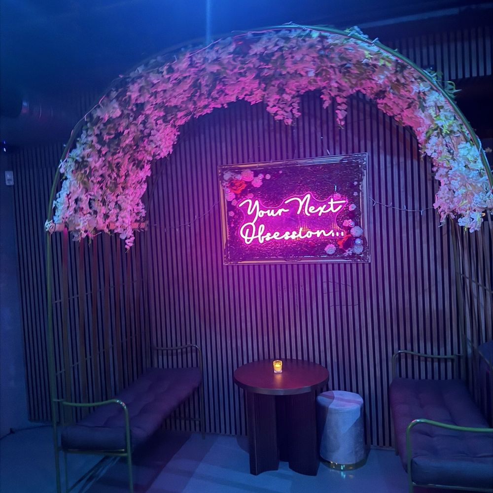 White Whale - Cocktail Bars Near Me - Las Vegas, Nevada White Whale - Cocktail Bars Near Me - Las Vegas, Nevada