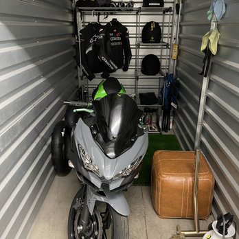 Suspension Matters - Ninja 400 been tearing up Buttonwillow thanks to Jay. Bike rides like a dream. Down to 2:07 lap times running 13CW. - Motorcycle Repair Near Me - AZUSA, California