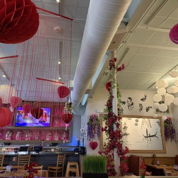 Somo Kitchen and Sushi - Decor - Sushi Bars Near Me - Providence, Rhode Island Somo Kitchen and Sushi - Decor - Sushi Bars Near Me - Providence, Rhode Island