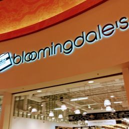 Bloomingdale's Outlet