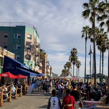 Venice Beach Boardwalk - Beaches Near Me - Venice, California