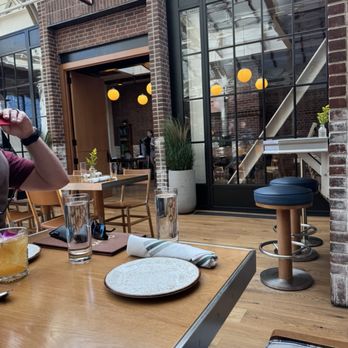 Cindy's Rooftop - New American Near Me - Chicago, Illinois