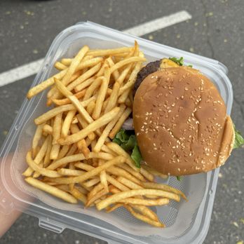 Frank's Downtown Cafe - Cheeseburger & Fries - Cafes Near Me - Manteca, California Frank's Downtown Cafe - Cheeseburger & Fries - Cafes Near Me - Manteca, California