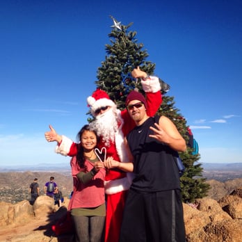 Cholla Trail - Chillin with Santa at the summit! - Hiking Near Me - Paradise Valley, Arizona