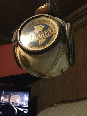 El Trebol Liquors & Bar by null