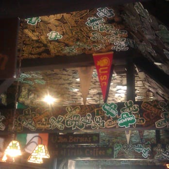 Tom Bergin's - The iconic shamrocks - Sports Bars Near Me - Los Angeles, California Tom Bergin's - The iconic shamrocks - Sports Bars Near Me - Los Angeles, California