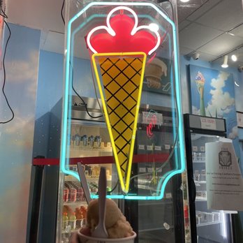 The Frieze - 2 Scoops of Ice Cream - Ice Cream & Frozen Yogurt Near Me - Miami Beach, Florida