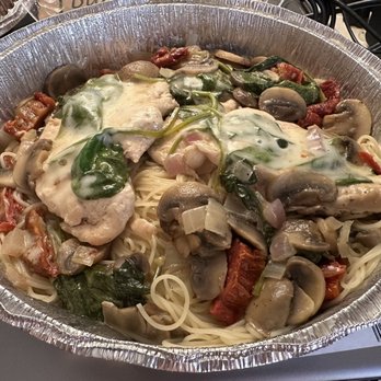Illiano's Grill - Italian Near Me - Norwich, Connecticut