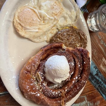 Barn 34 - Cinnamon bun version of French toast( so delicious) - Bars Near Me - Ocean City, Maryland